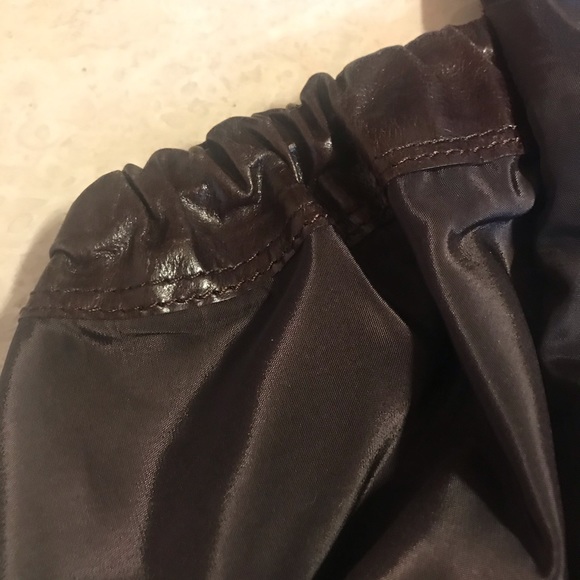 Tano New York Leather Bucket Tote Bag - Picture 7 of 10